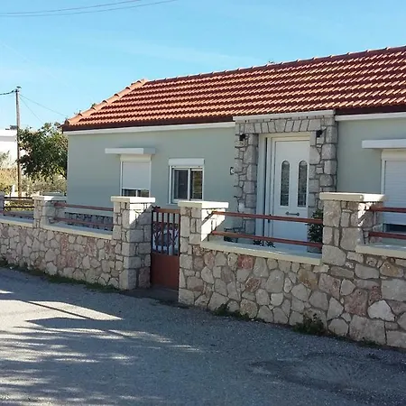 Anastasia's Garden House Holiday home